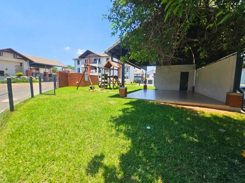 2 Bedroom Property for Sale in Crowthorne Gauteng