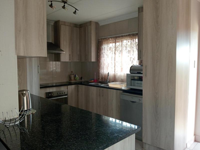 3 Bedroom Property for Sale in Willowbrook Gauteng