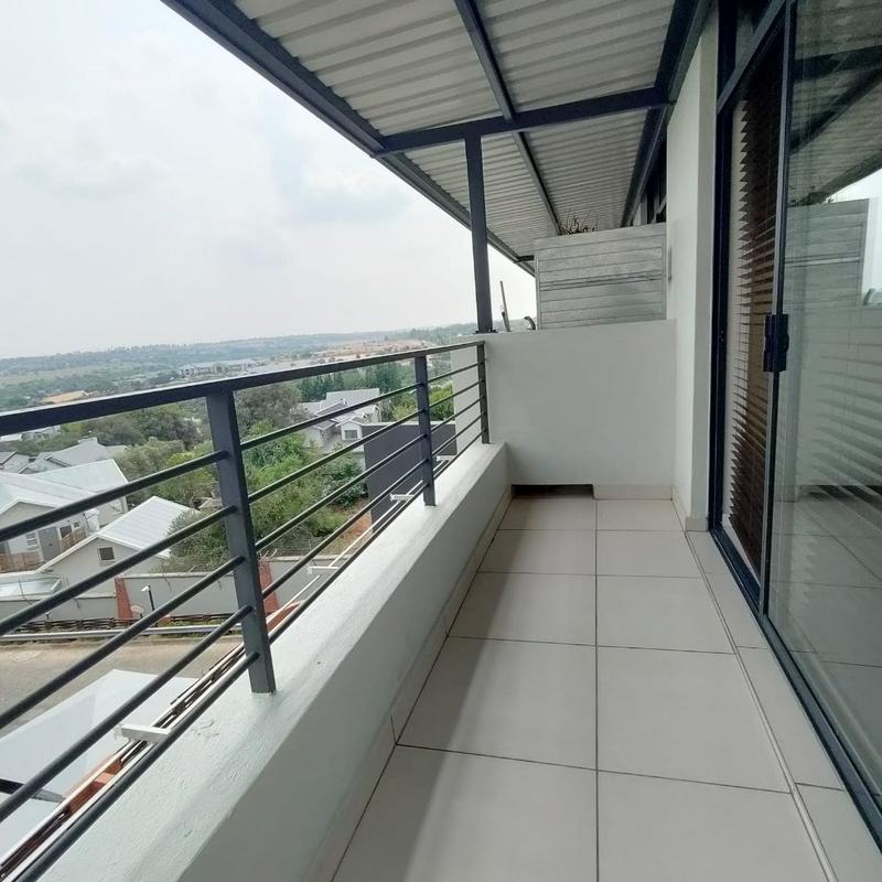 To Let 1 Bedroom Property for Rent in Fourways Gauteng