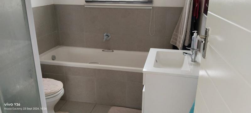 2 Bedroom Property for Sale in Theresa Park Gauteng