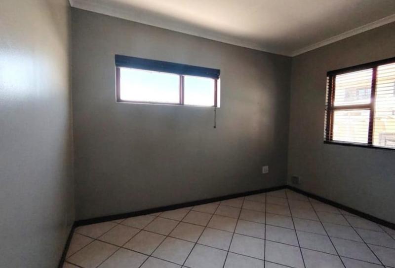 2 Bedroom Property for Sale in Meyersdal Estate Gauteng