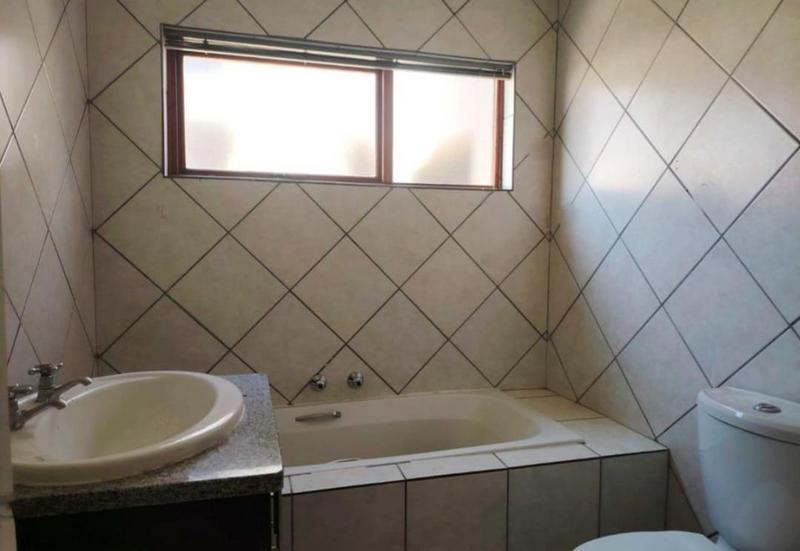 2 Bedroom Property for Sale in Meyersdal Estate Gauteng