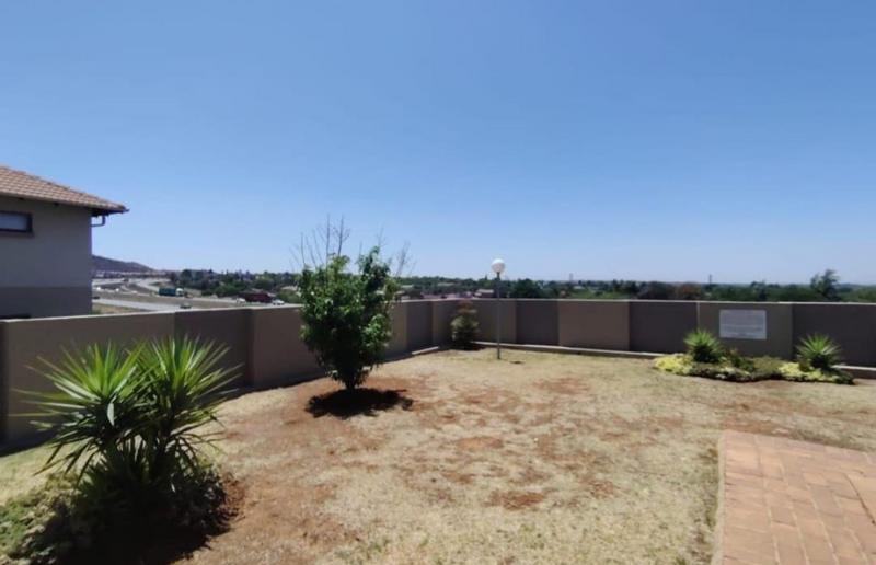 2 Bedroom Property for Sale in Meyersdal Estate Gauteng