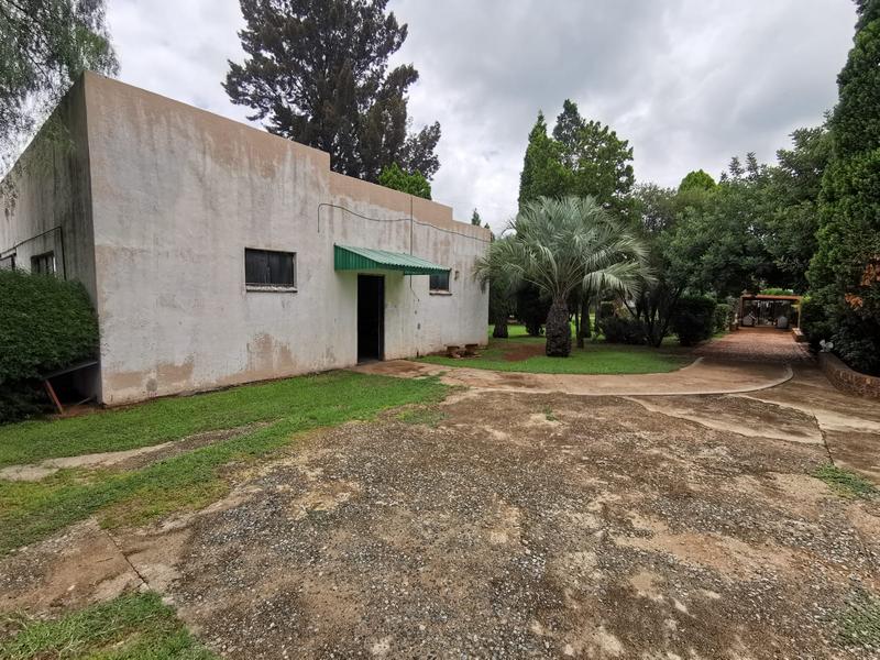 9 Bedroom Property for Sale in Homestead Apple Orchards Gauteng