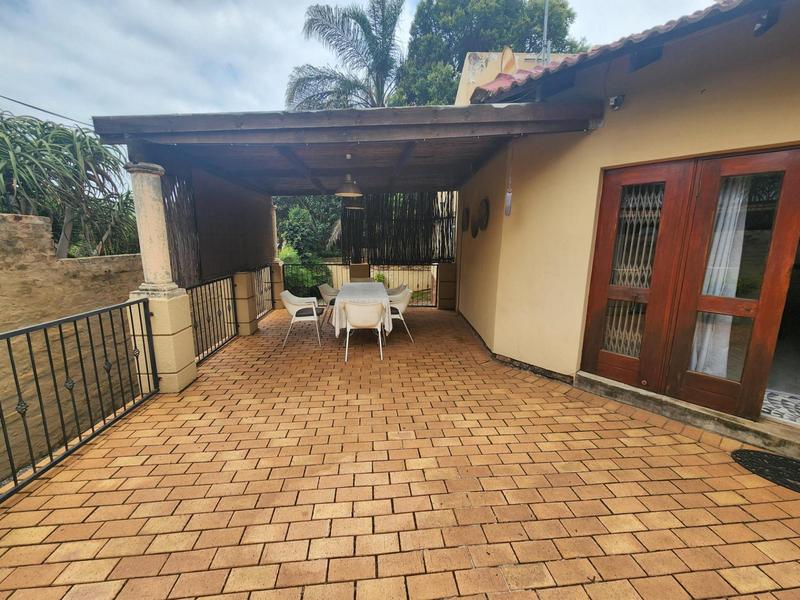 5 Bedroom Property for Sale in Waterkloof Ridge Gauteng