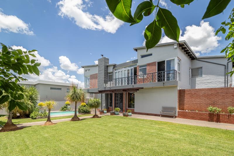 4 Bedroom Property for Sale in Homes Haven Gauteng