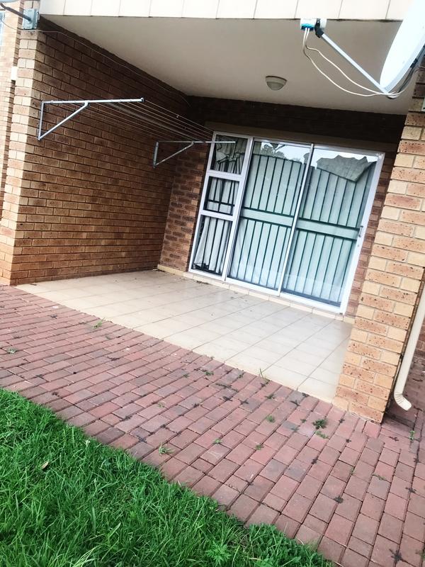 2 Bedroom Property for Sale in Valhalla Gauteng