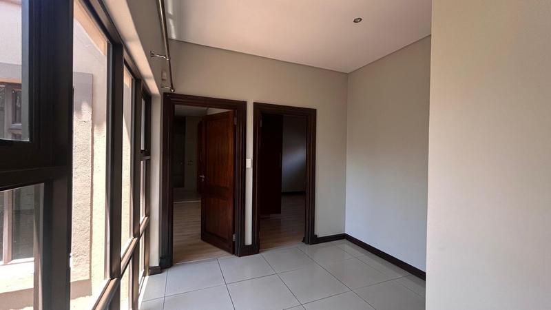 To Let 4 Bedroom Property for Rent in Bedfordview Gauteng