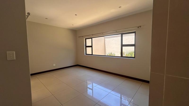 To Let 4 Bedroom Property for Rent in Bedfordview Gauteng