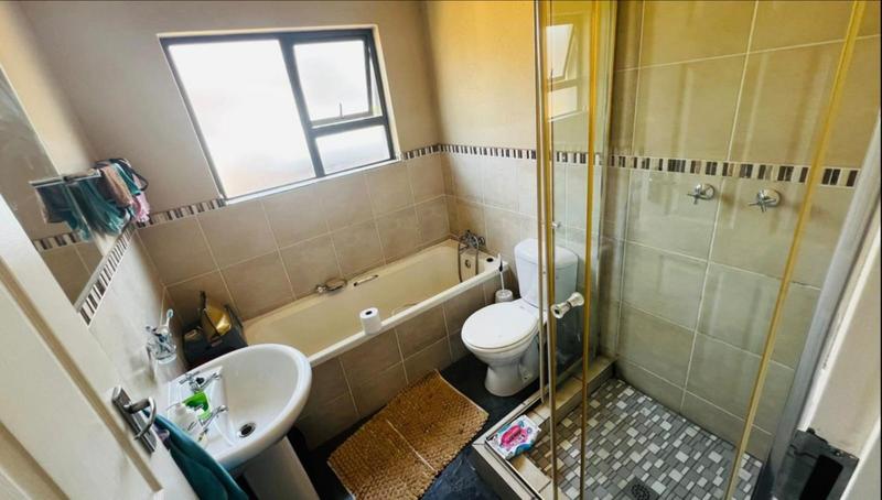 4 Bedroom Property for Sale in Atteridgeville Gauteng