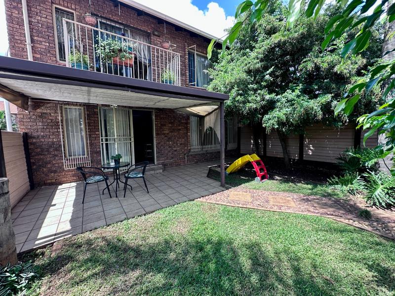 2 Bedroom Property for Sale in Doornpoort Gauteng