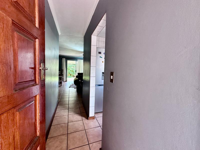 2 Bedroom Property for Sale in Doornpoort Gauteng