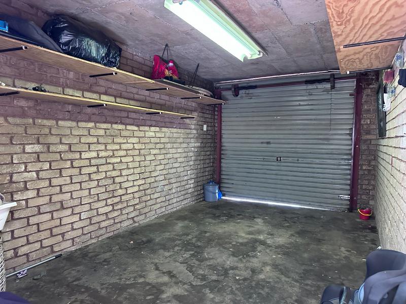 2 Bedroom Property for Sale in Doornpoort Gauteng