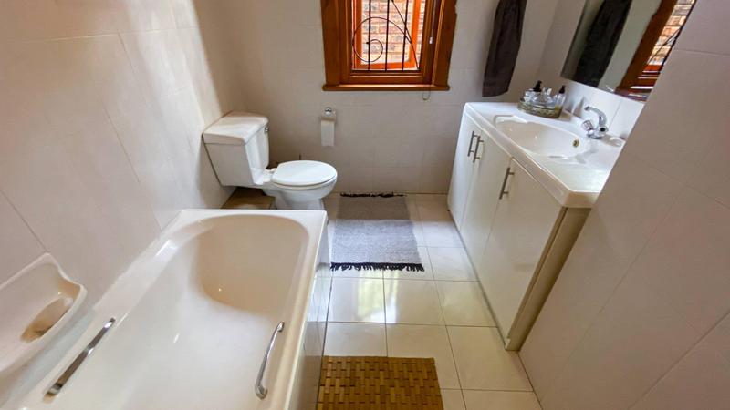 3 Bedroom Property for Sale in Kensington Gauteng