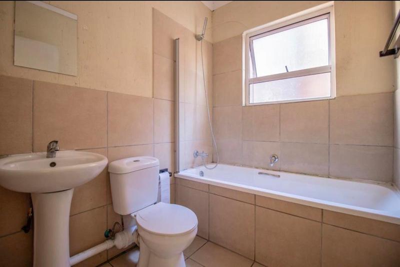 2 Bedroom Property for Sale in Lyndhurst Gauteng