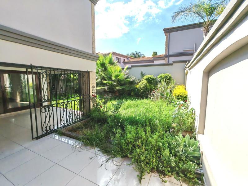 To Let 4 Bedroom Property for Rent in Craigavon Gauteng