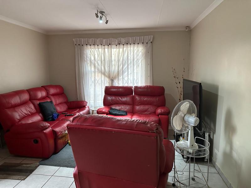 To Let 3 Bedroom Property for Rent in The Orchards Gauteng