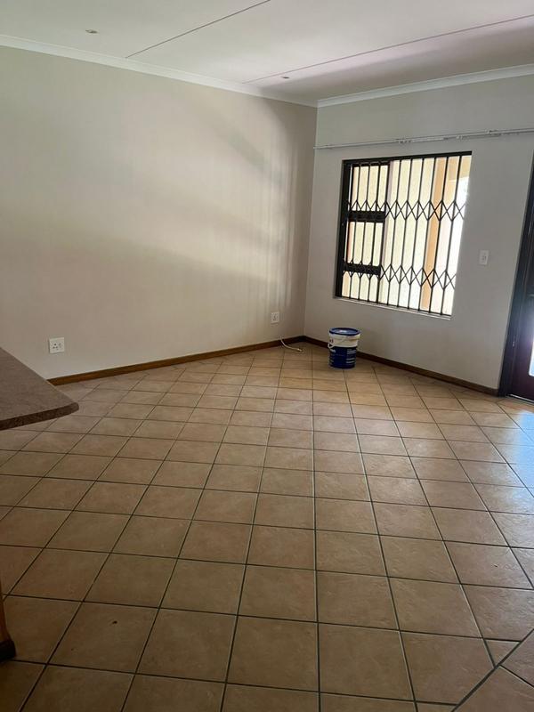 To Let 2 Bedroom Property for Rent in Woodmead Gauteng