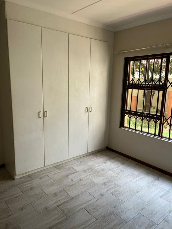 To Let 2 Bedroom Property for Rent in Woodmead Gauteng