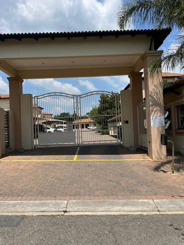 To Let 2 Bedroom Property for Rent in Woodmead Gauteng