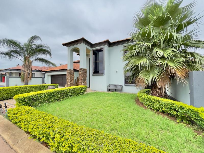 5 Bedroom Property for Sale in The Orchards Gauteng