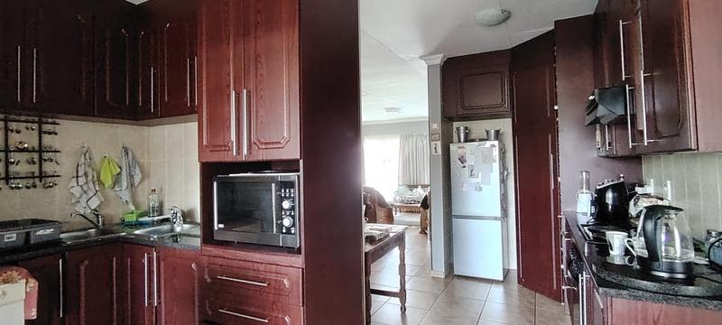 3 Bedroom Property for Sale in Vanderbijlpark SE 8 Gauteng