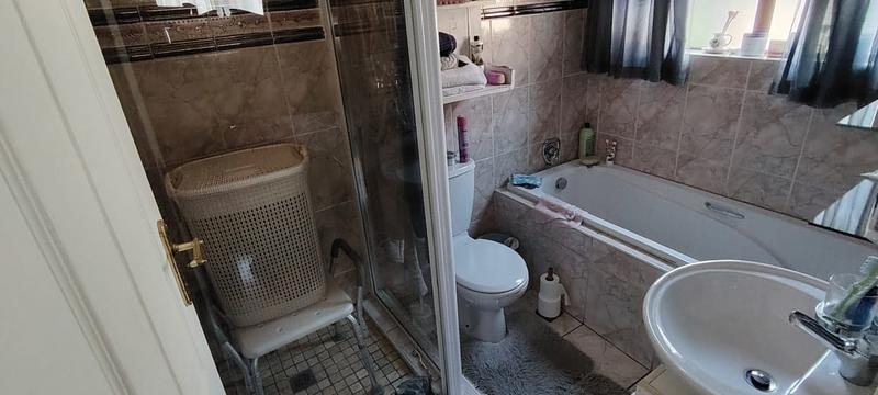 3 Bedroom Property for Sale in Vanderbijlpark SE 8 Gauteng