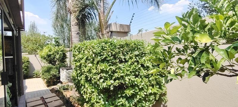 3 Bedroom Property for Sale in Vanderbijlpark SE 8 Gauteng