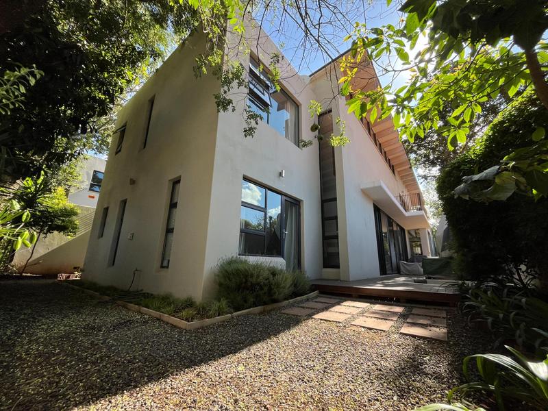 4 Bedroom Property for Sale in Waterkloof A H Gauteng