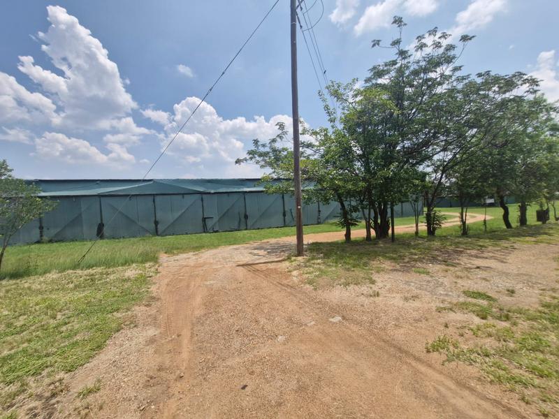 5 Bedroom Property for Sale in Mnandi Gauteng