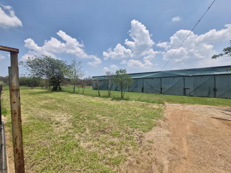 5 Bedroom Property for Sale in Mnandi Gauteng