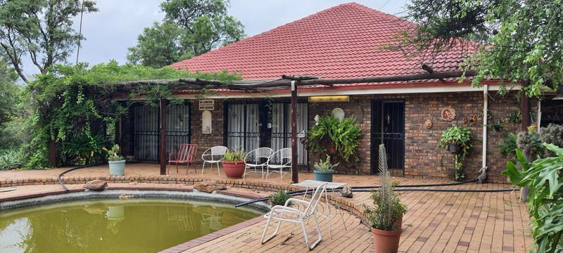 5 Bedroom Property for Sale in Rooiwal A H Gauteng