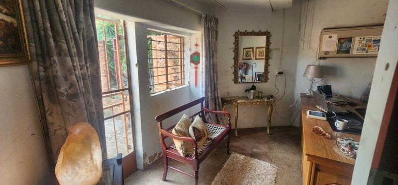 5 Bedroom Property for Sale in The Orchards Gauteng