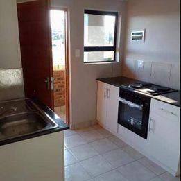 To Let 2 Bedroom Property for Rent in Groblerpark Gauteng