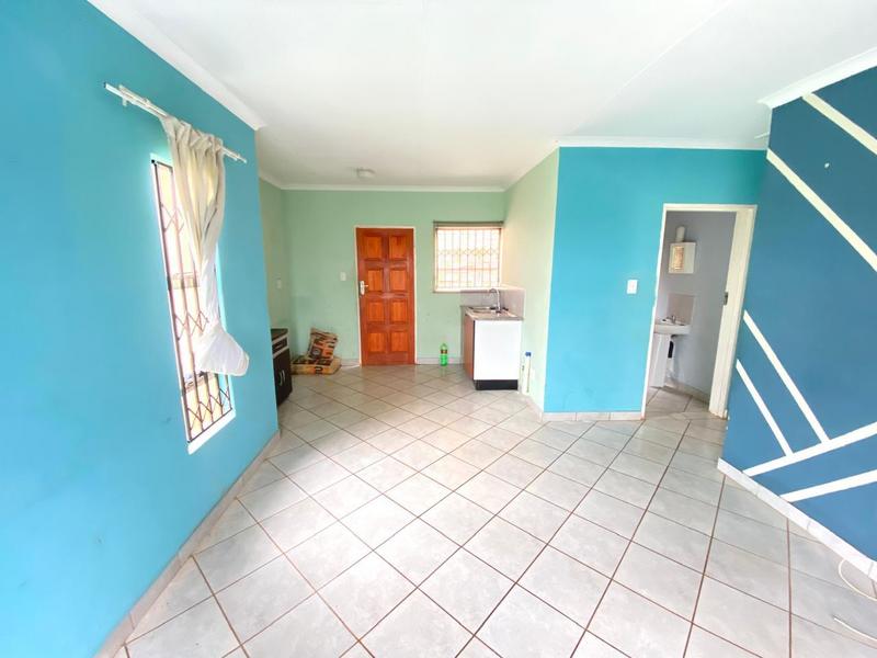 2 Bedroom Property for Sale in Lehae Gauteng