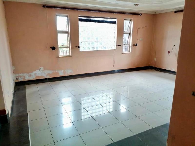 4 Bedroom Property for Sale in Lenasia Gauteng