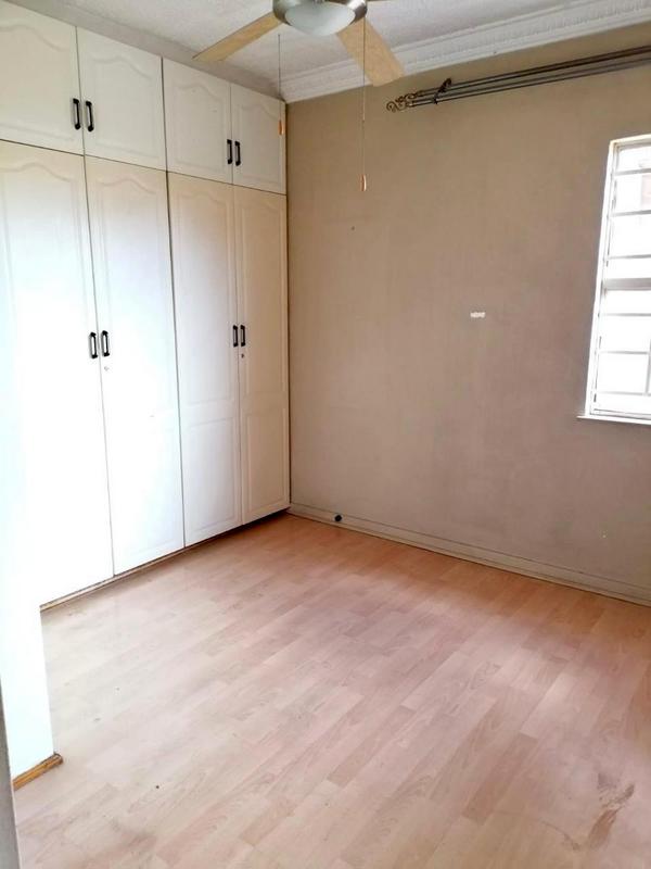 4 Bedroom Property for Sale in Lenasia Gauteng