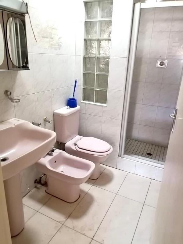 4 Bedroom Property for Sale in Lenasia Gauteng