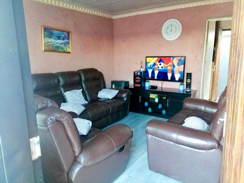 3 Bedroom Property for Sale in Protea Glen Gauteng