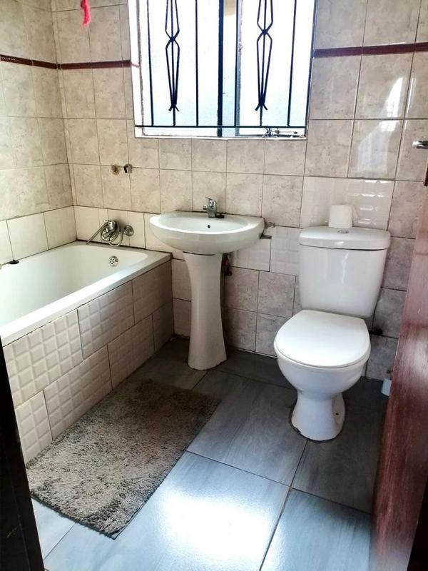 3 Bedroom Property for Sale in Protea Glen Gauteng