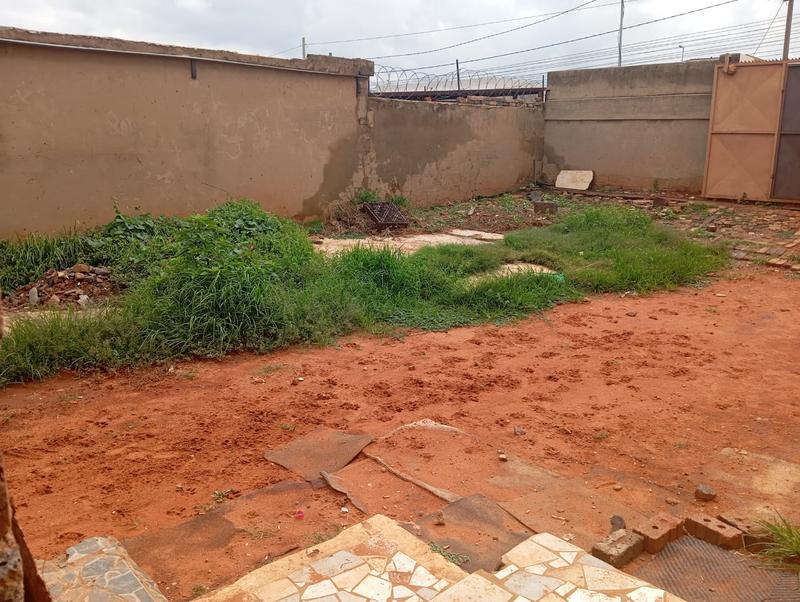 3 Bedroom Property for Sale in Thulani Gauteng