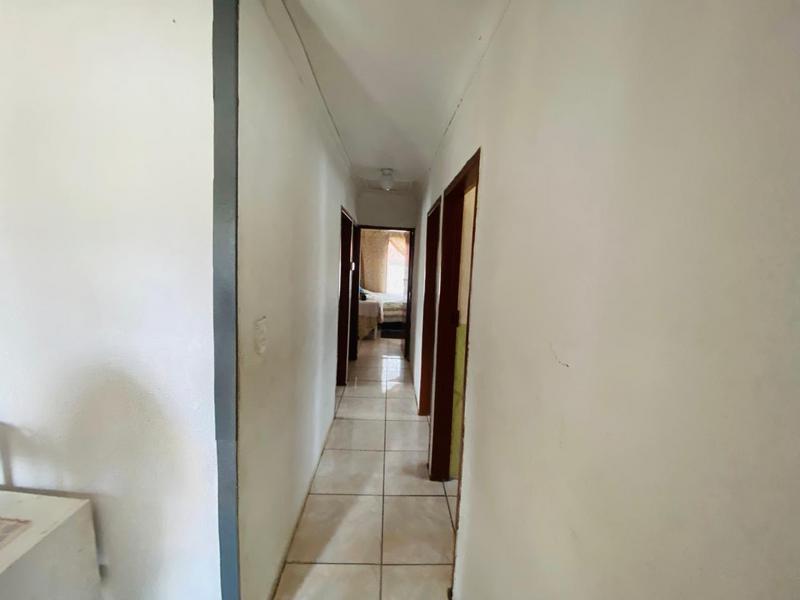 3 Bedroom Property for Sale in Birchleigh North Gauteng