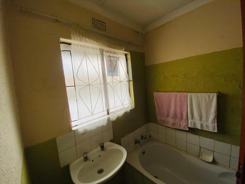 3 Bedroom Property for Sale in Birchleigh North Gauteng