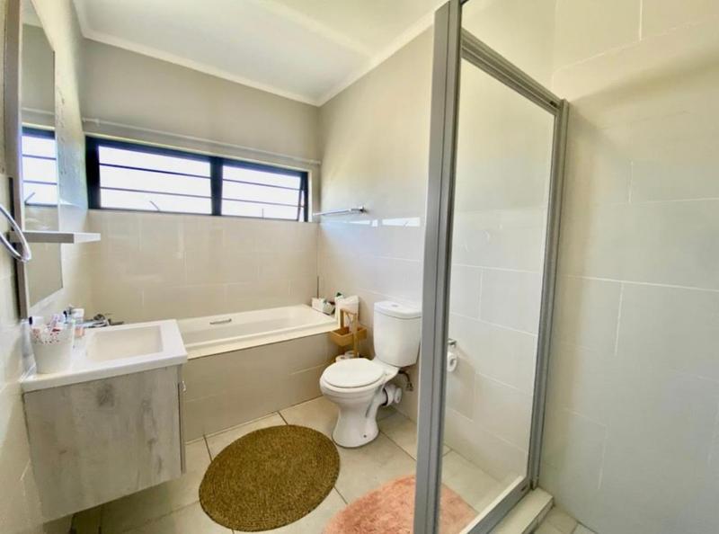 3 Bedroom Property for Sale in Amberfield Gauteng