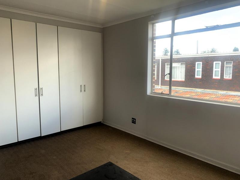 2 Bedroom Property for Sale in Dayanglen Gauteng