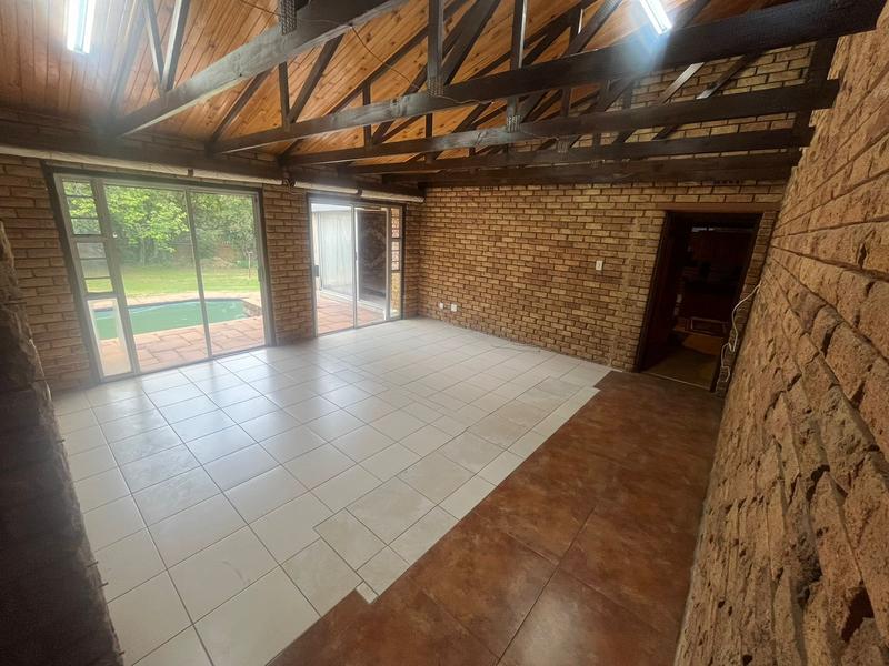 To Let commercial Property for Rent in Fourways Gauteng