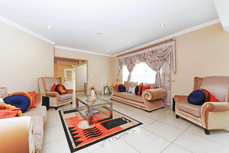 To Let 5 Bedroom Property for Rent in Kyalami Gauteng