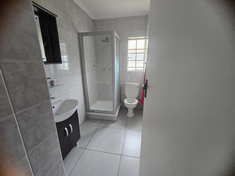 To Let 2 Bedroom Property for Rent in Bartlett Gauteng