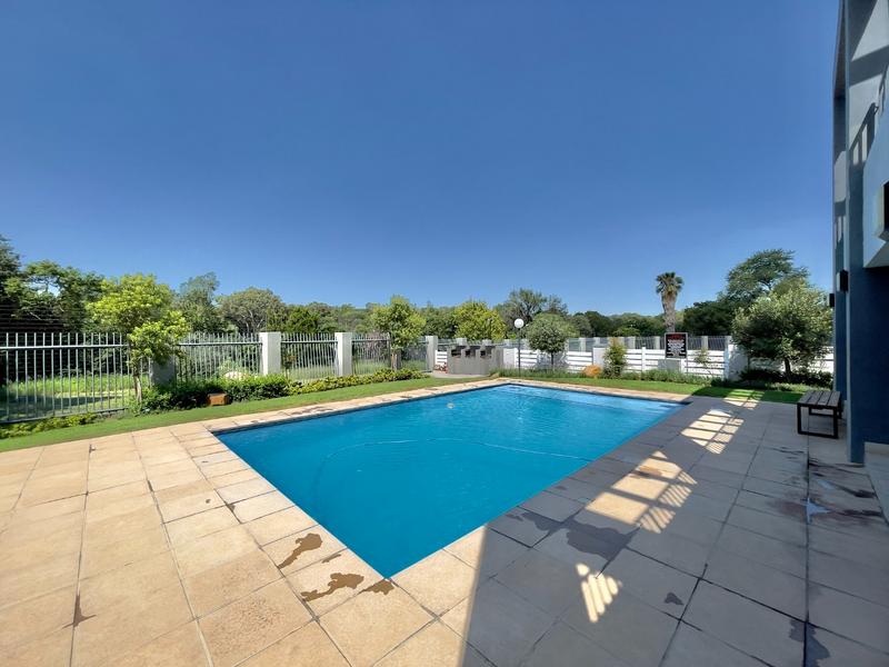 To Let 2 Bedroom Property for Rent in Lonehill Gauteng