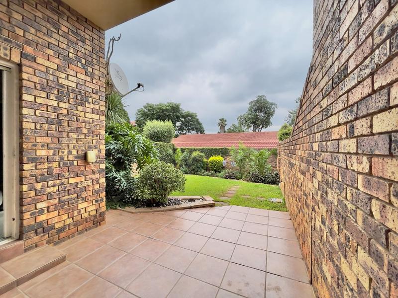 4 Bedroom Property for Sale in Fairland Gauteng